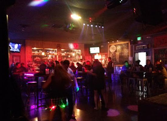 california/livermore/nightclub/railroad-saloon
