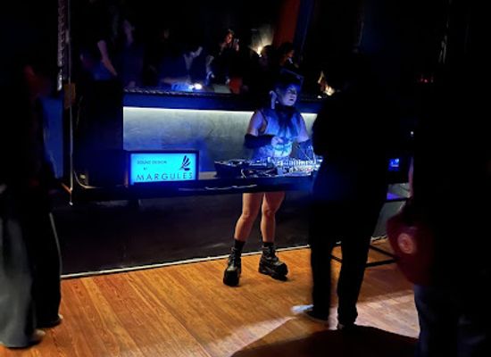 mexico/sierra-madre-oriental/nightclub/club-colima