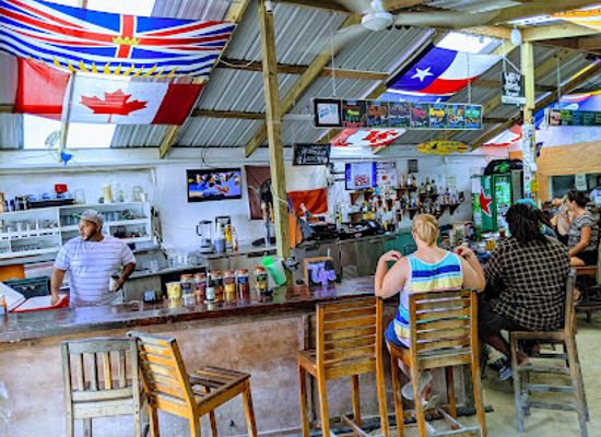 belize/coastal-plains/nightclub/barrier-reef-sports-bar-grill