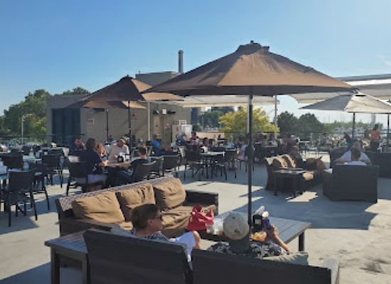 indiana/the-dunes/nightclub/sunset-grille-rooftop-cantina-beach-concession