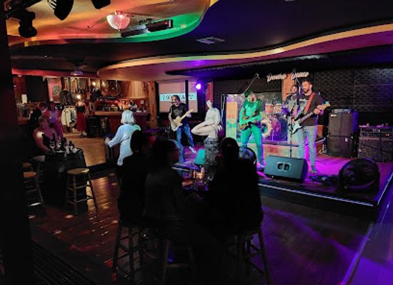 greece/rhodes/ialyssos/nightclub/double-deuce-live-music-bar