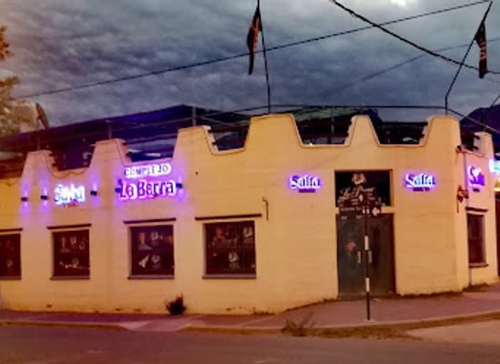 argentina/cafayate/nightclub/complejo-la-barra