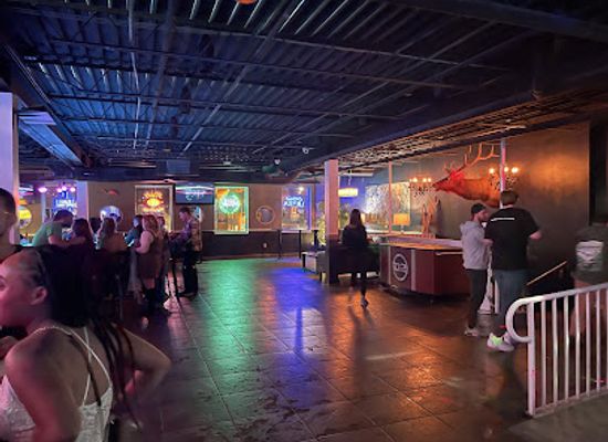 wisconsin/appleton/nightclub/d2-sports-pub