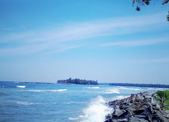 india/malabar-coast/nightclub/club-royal-beach