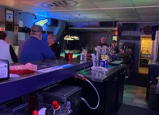 iowa/ottumwa/nightclub/red-s-pub