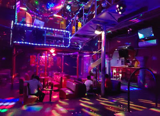 mexico/mixteca/nightclub/la-altura-discoteque