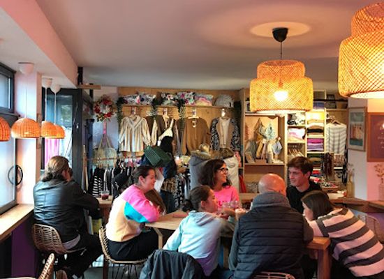 france/côte-de-granit-rose/nightclub/perroz-sea-side-bar-concept-store