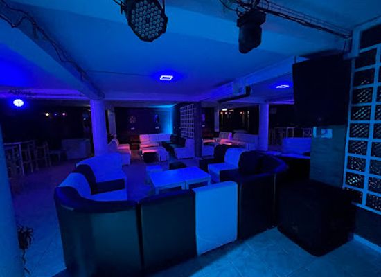 madagascar/antananarivo/nightclub/nirvana-night-club