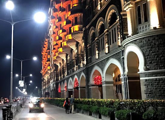 india/mumbai/colaba/nightclub/harbour-bar
