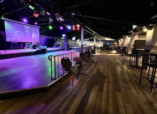 canada/winnipeg/nightclub/neon-lights-club