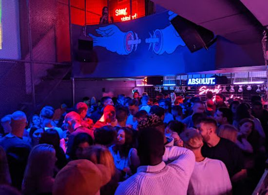 greece/attica/nightclub/ekei
