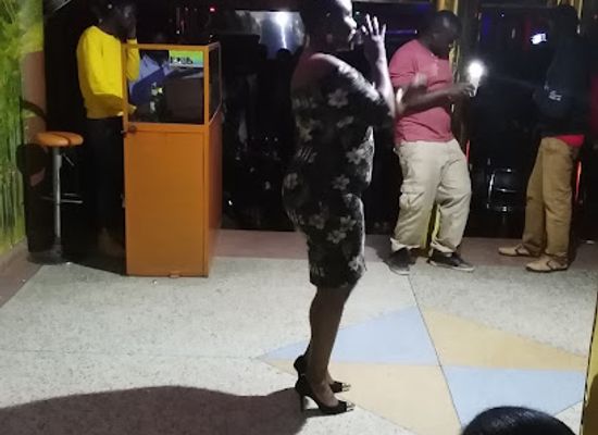 uganda/entebbe/nightclub/capital-pub-entebbe