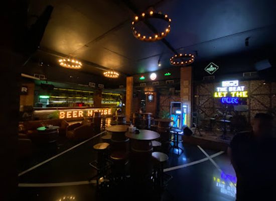 indonesia/kalimantan/nightclub/muse-entertainment-center