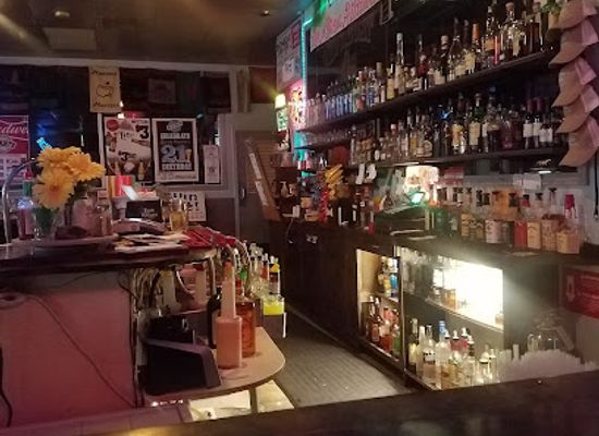 california/redding/nightclub/showboat-lounge