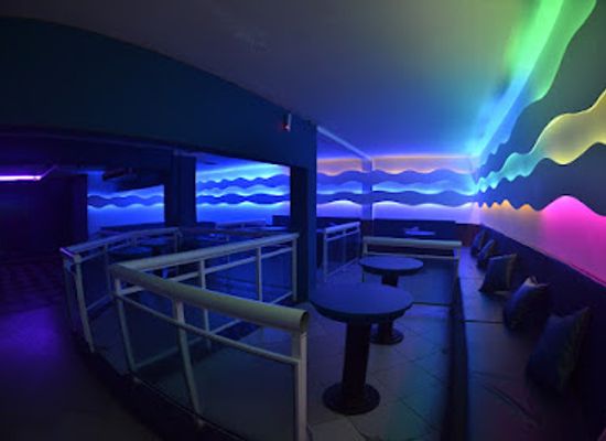 brazil/serra-do-mar/nightclub/new-mariuzinn
