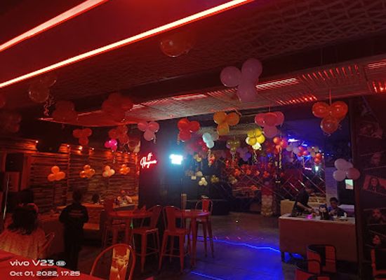 india/siliguri/nightclub/hangover-disc-andpub
