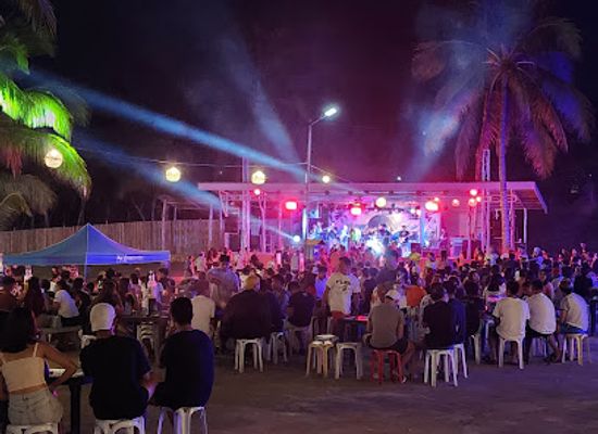 philippines/siquijor/nightclub/sonny-lyn-bar