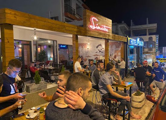 montenegro/ulcinj/nightclub/sinatra-lounge-pub