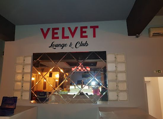 romania/rasnov-area/nightclub/club-velvet-lounge-club
