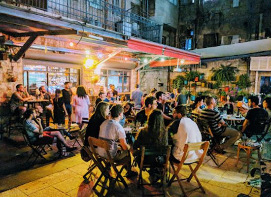 israel/jerusalem/nightclub/casino-de-paris