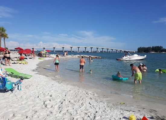 florida/clearwater-beach/nightclub/tropix-beach-bar