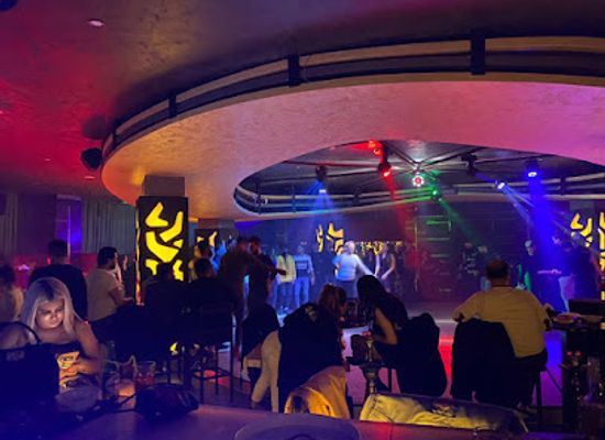 iraq/kirkuk/nightclub/love-time-club