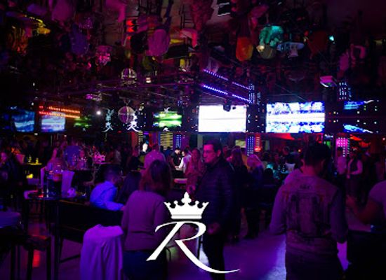 france/luberon/nightclub/richebois-discotheque