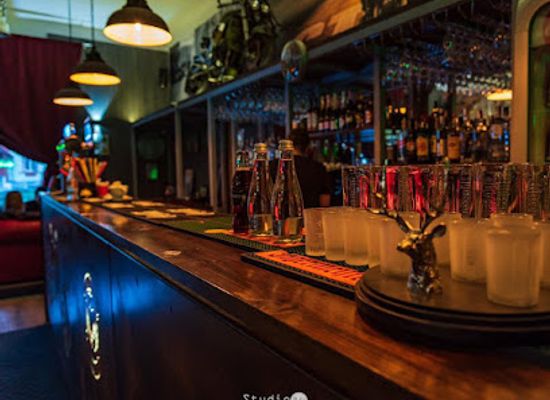 romania/bucovina/nightclub/ngr-m-c-club-house