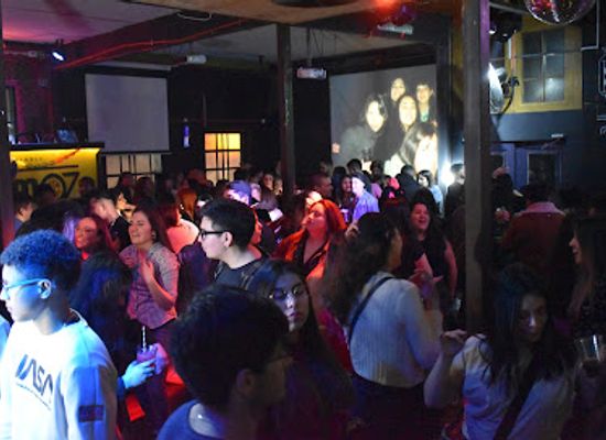 chile/valdivia/nightclub/club-tierra-de-oz