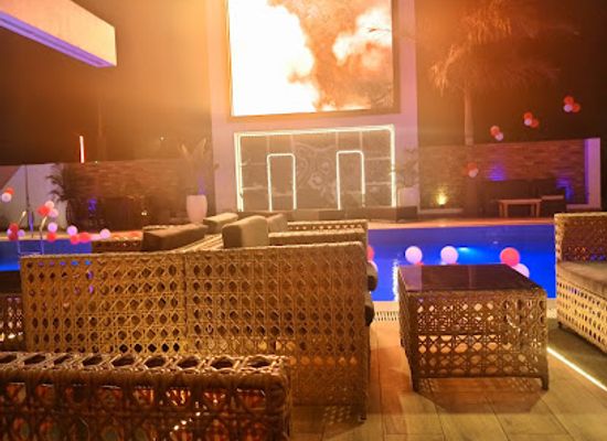 nigeria/jos/nightclub/varlaine-lounge