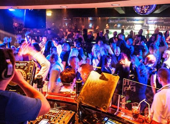 estonia/tallinn/nightclub/nightclub-cafe-amigo