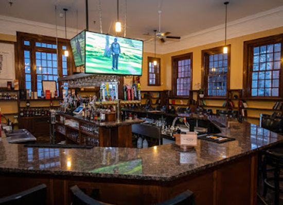 massachusetts/worcester-county/nightclub/cedar-box-lounge
