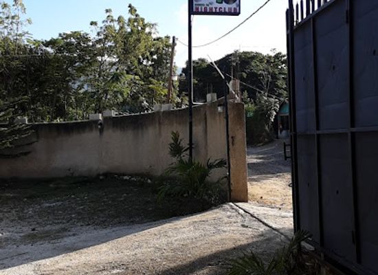 haiti/nippes/nightclub/disco10-night-club