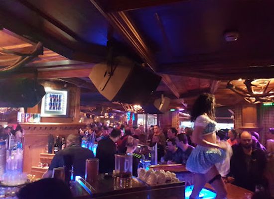 austria/ischgl/nightclub/schatzi-bar