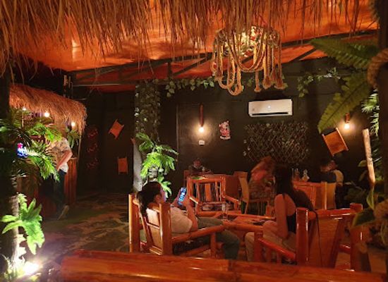 timor-leste/manufahi/nightclub/ponkys-cocktail-lounge