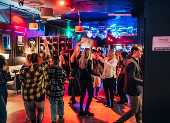 finland/helsinki/eira/nightclub/maxine