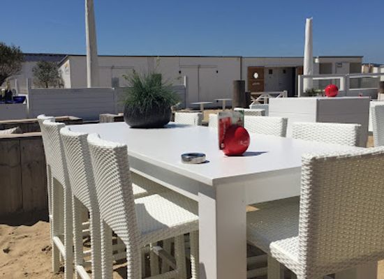 belgium/knokke-heist/nightclub/waikiki-beach