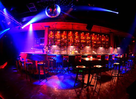 sint-maarten/middle-region/nightclub/the-red-piano-sxm
