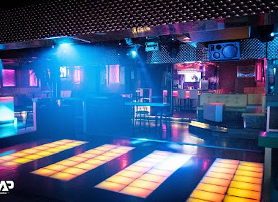 canada/nunatsiavut/nightclub/bar-le-berlioz-nightclub