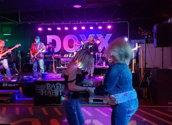 iowa/sioux-city/nightclub/doxx-bar