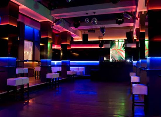 bulgaria/vitosha-mountain/nightclub/sugarclub