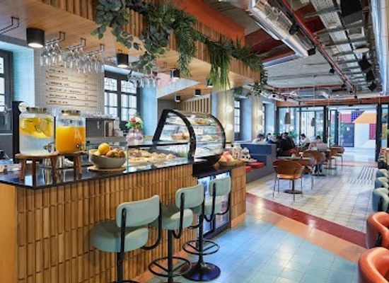 spain/madrid/bar/the-social-hub-restaurant-bar-madrid