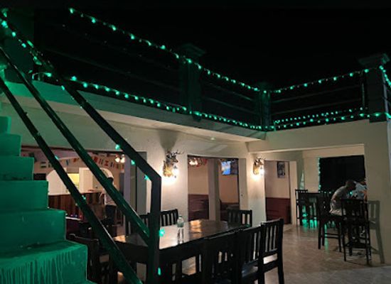 belize/mountain-pine-ridge/nightclub/d-k-80-90-winery-night-club