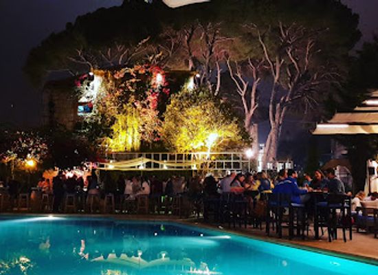 lebanon/broummana/nightclub/cinco-lounge