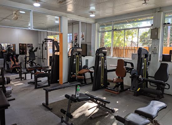 myanmar-burma/bagan/nightclub/9-one-gym-club