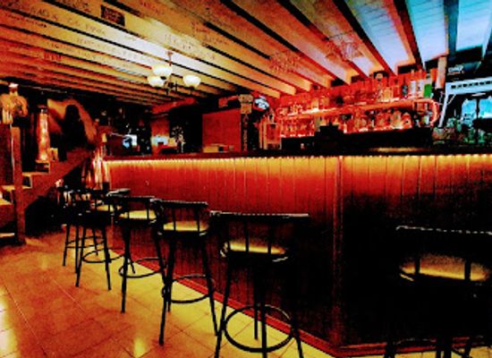 sint-maarten/middle-region/nightclub/the-bar-3angle-formerly-xlounge