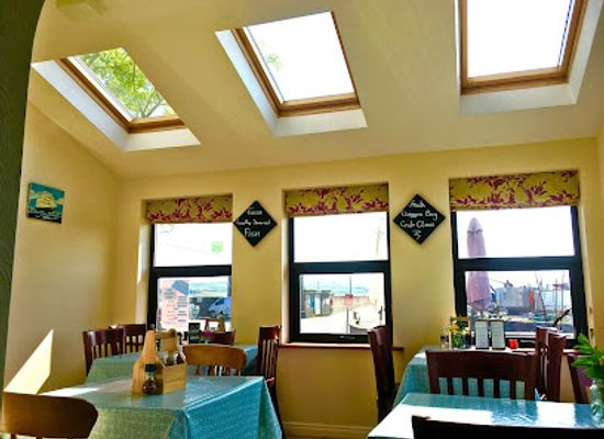 ireland/county-galway/nightclub/the-pier-bar-cleggan-connemara