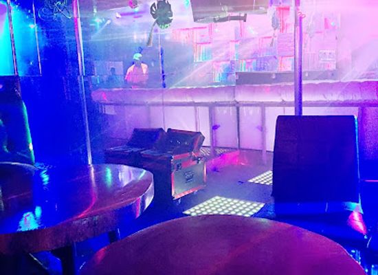 gabon/libreville/nightclub/la-noche-discotheque-night-club