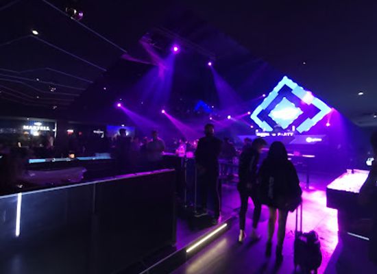 malaysia/borneo/nightclub/gemu-club-kl