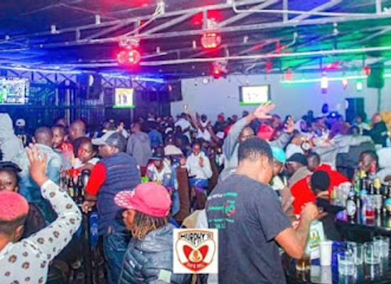 kenya/mount-kenya/nightclub/murphy-s-bar-restaurant